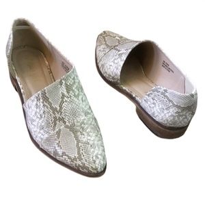 ARider Girl Camela Snake Print Natural, Sz 8